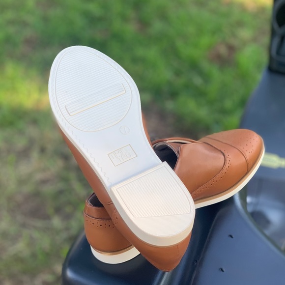 Women's Time and Tru Slip-On Oxford Memory Foam - Picture 4 of 8